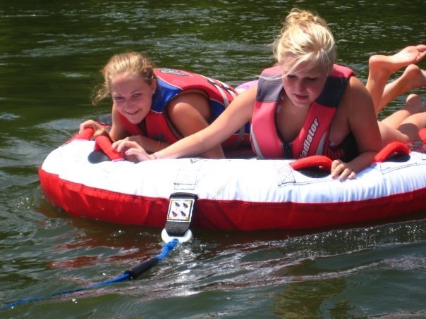 6060_1122126413280_1230660240_30463250_5831010_n